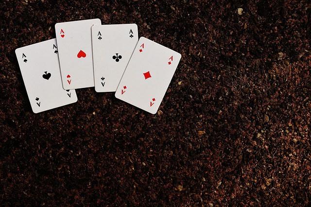 Tips and tricks to excel at online poker